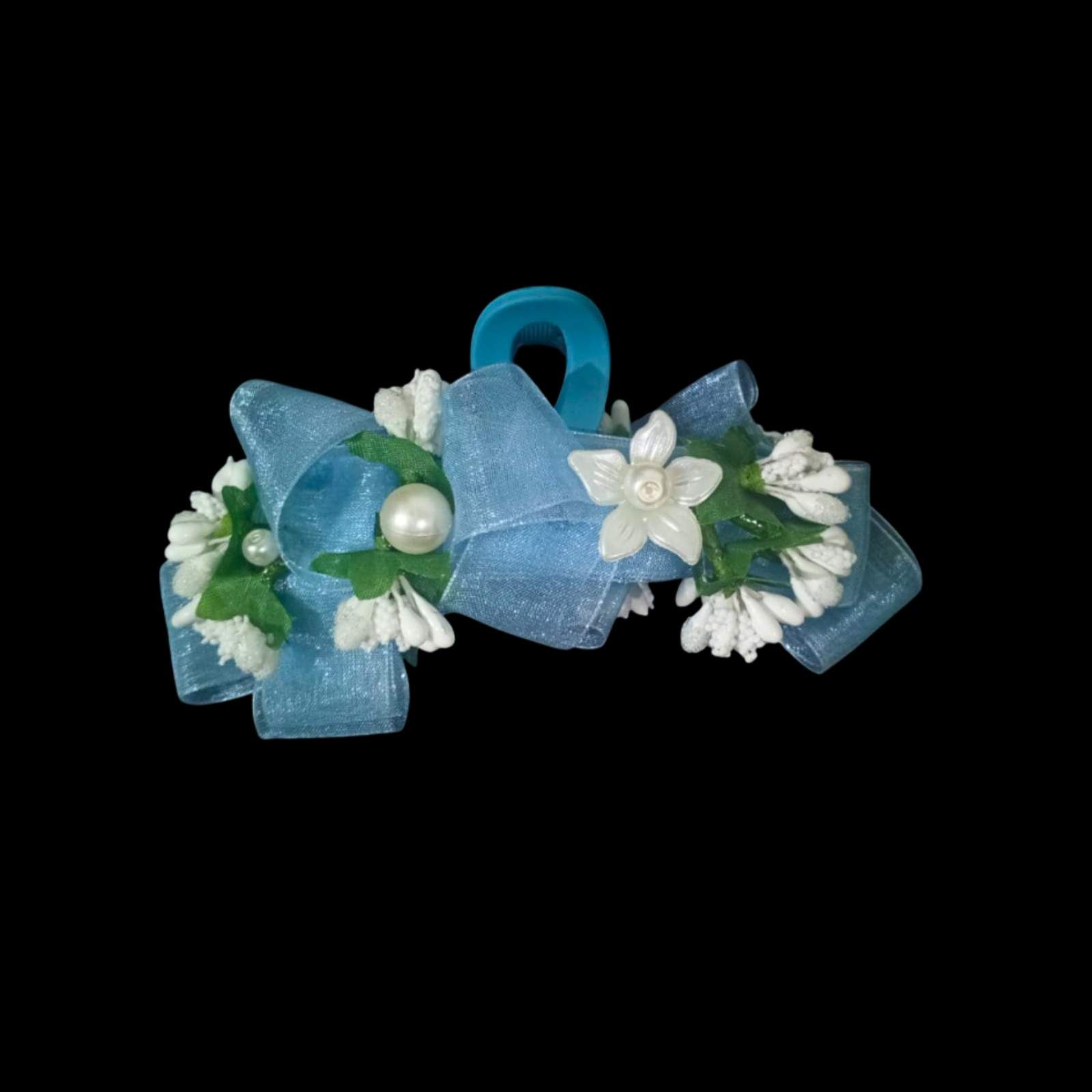 floral-inspired claw clip with pearls