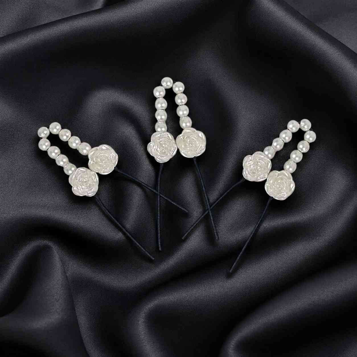 handcrafted floral bobby pins for women Pakistan